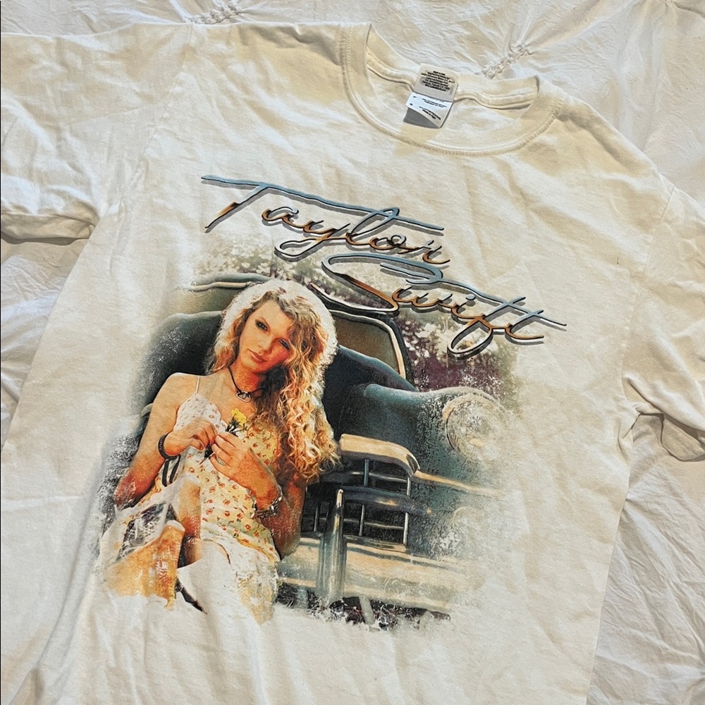 Taylor Swift Vintage Concert Tee from 2006